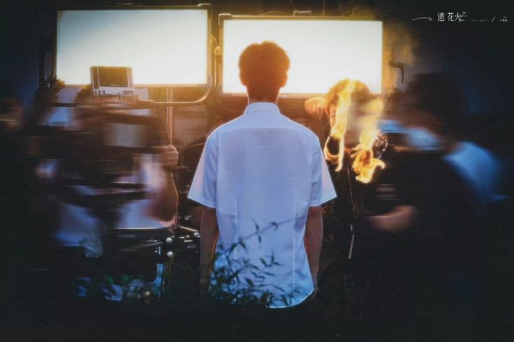 TỪ BÀN HỌC ĐẾN LỄ ĐƯỜNG 