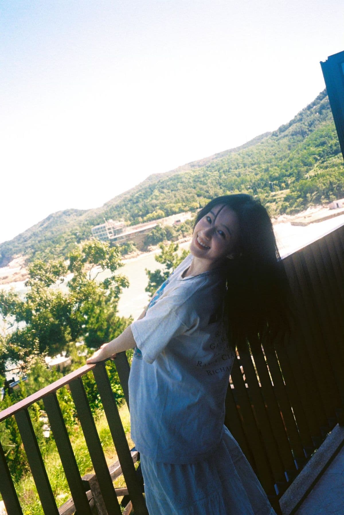 Vợ Hợp Pháp Đi Hầu Tiểu Tam Sinh Con